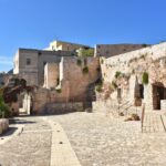 stary kamienny klasztor w Pulsano