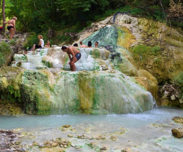 free thermal baths in Tuscany